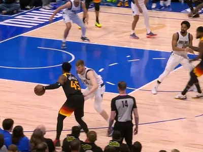 NBA鹈鹕队 vs火箭队直播